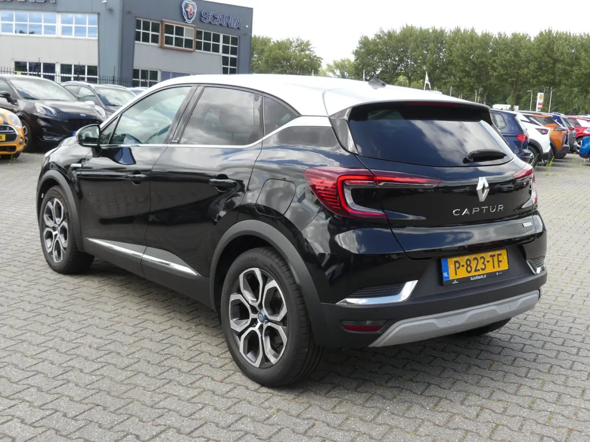 1.6 E-Tech Plug-in Hybrid 160PK Intens