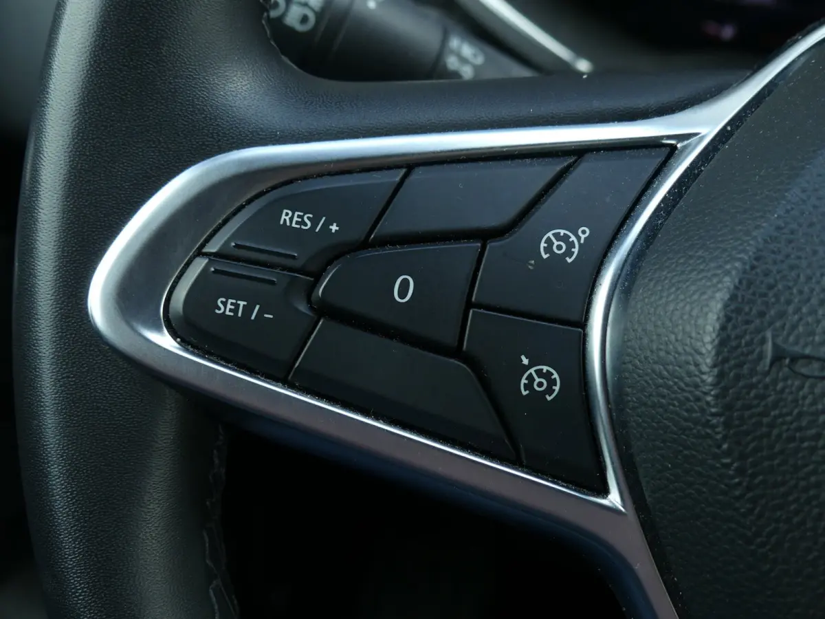 1.6 E-Tech Plug-in Hybrid 160PK Intens