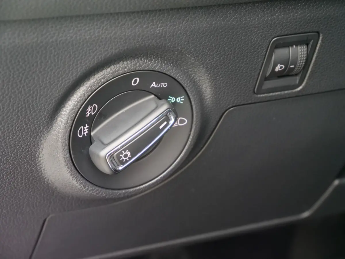 1.0 TSI FR 116Pk Apple Carplay / Camera / Trekhaak / Stoelverwarming