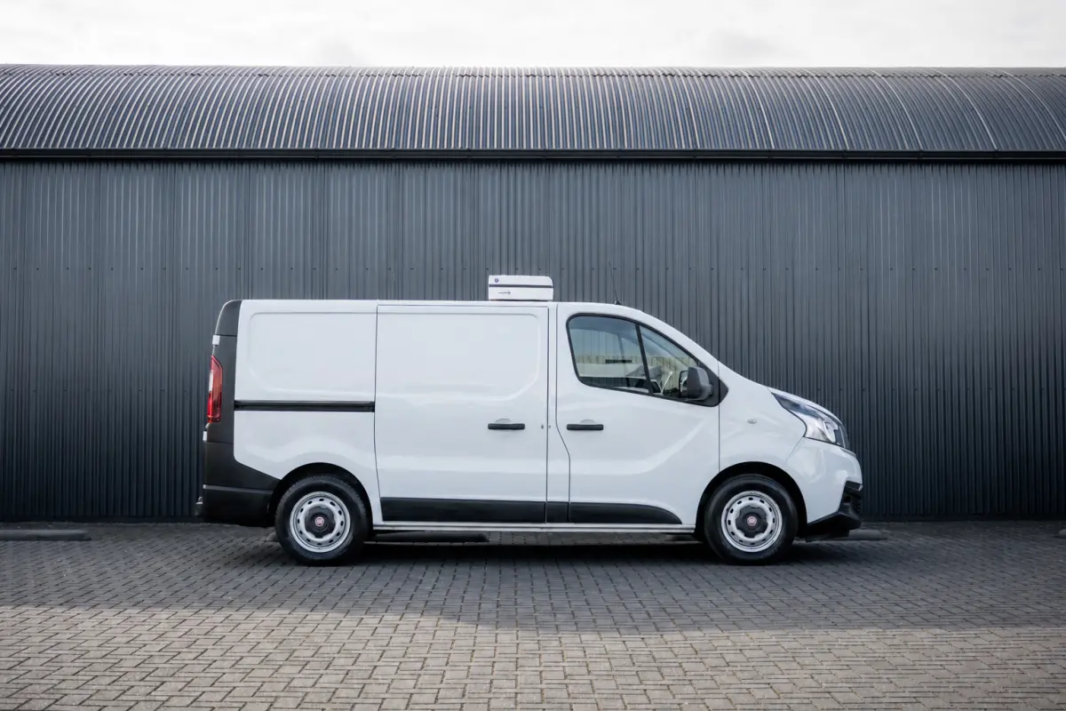2.0 EcoJet L1H1 | 145 PK | 3-Zits | 1e Eigenaar | Koelwagen | Carrier | Cruise | Airco | Trekhaak