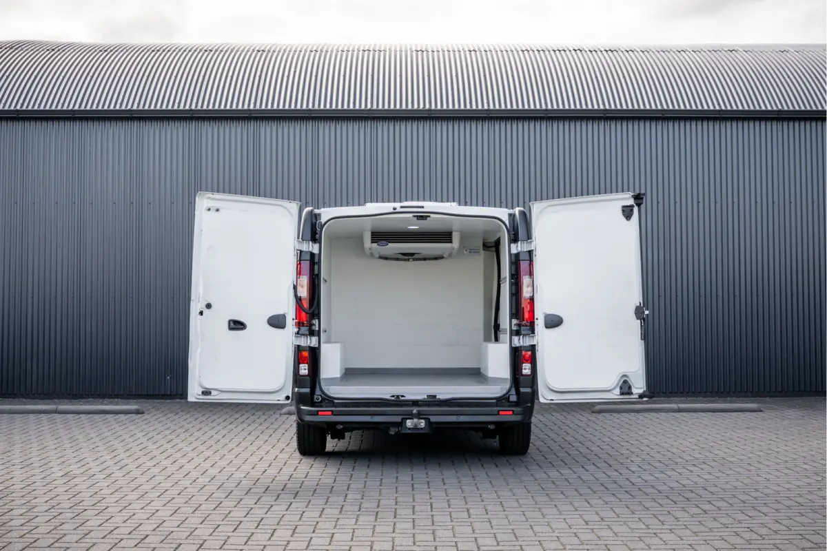 2.0 EcoJet L1H1 | 145 PK | 3-Zits | 1e Eigenaar | Koelwagen | Carrier | Cruise | Airco | Trekhaak