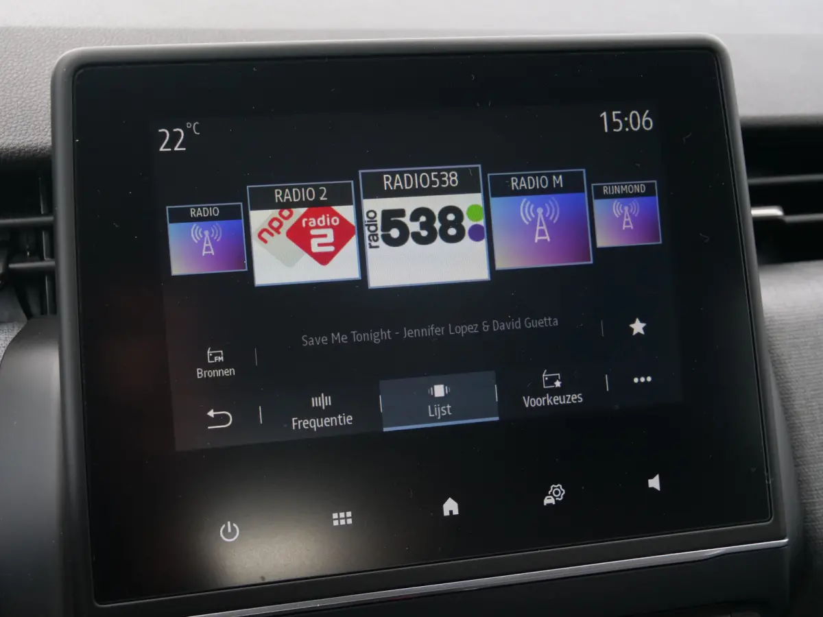 1.6 E-Tech Full Hybrid 145Pk evolution Apple Carplay / Camera / Trekhaak / Airco
