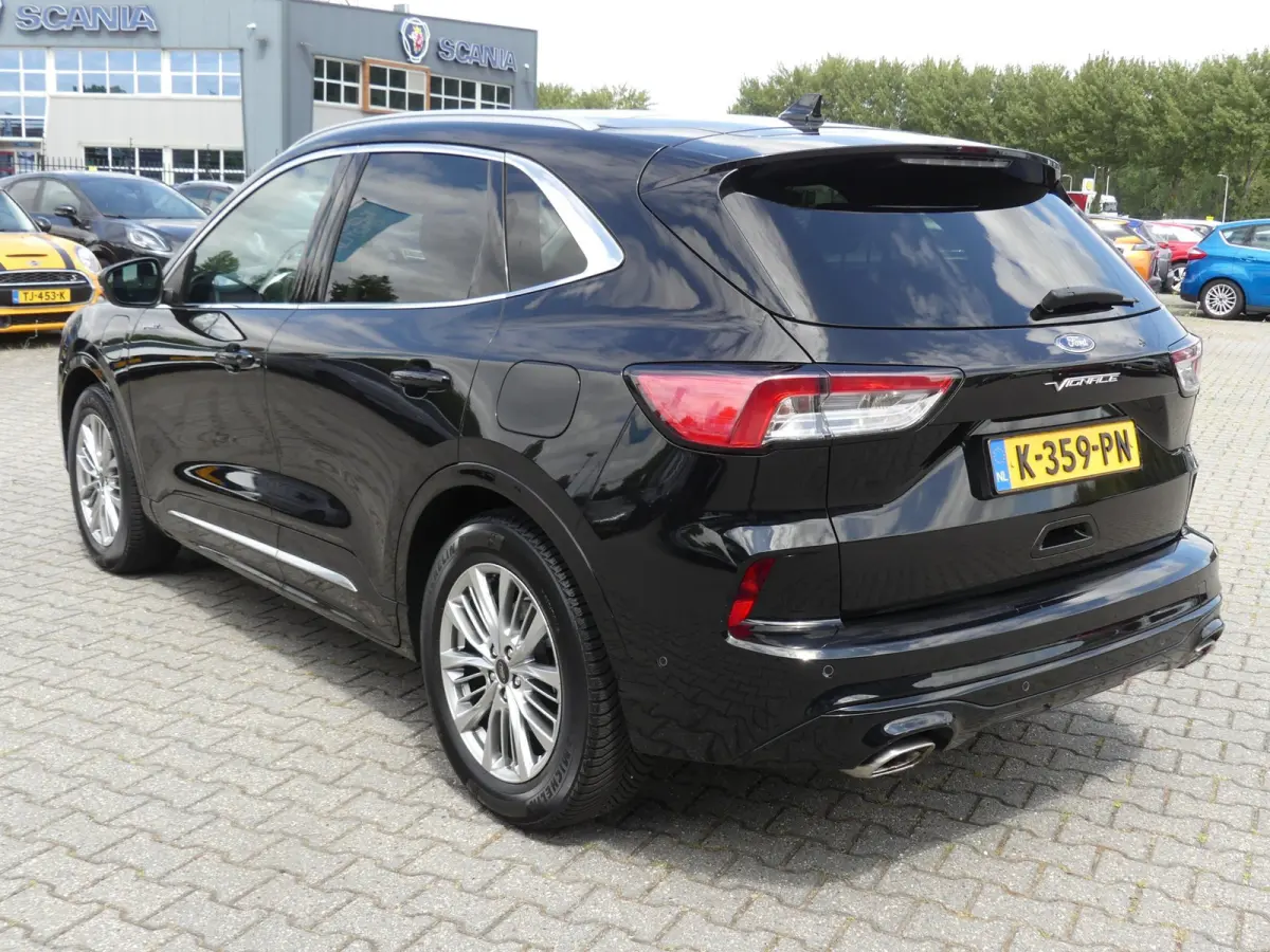 2.5 PHEV Vignale / Pano / H&K Audio / Winter