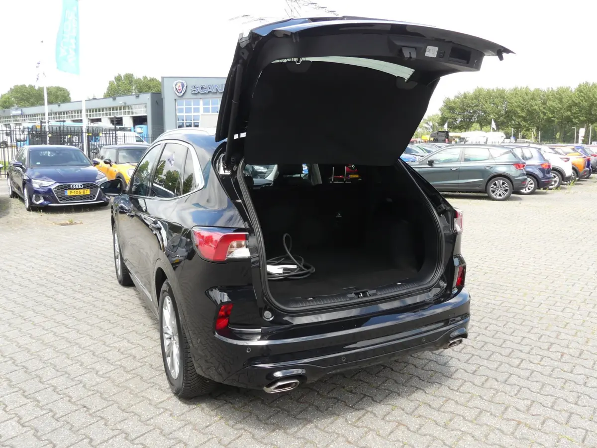 2.5 PHEV Vignale / Pano / H&K Audio / Winter