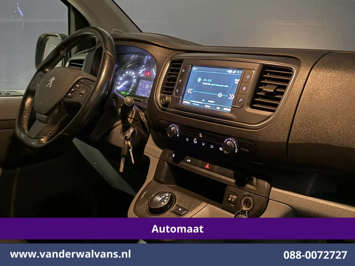 2.0 Blue HDI 122pk Automaat L2H1 | Airco | Cruisecontrol | Camera | Parkeersensoren | LMV Stoelverwarming, Apple Carplay, Android Auto, Sidebars, 3-Zits