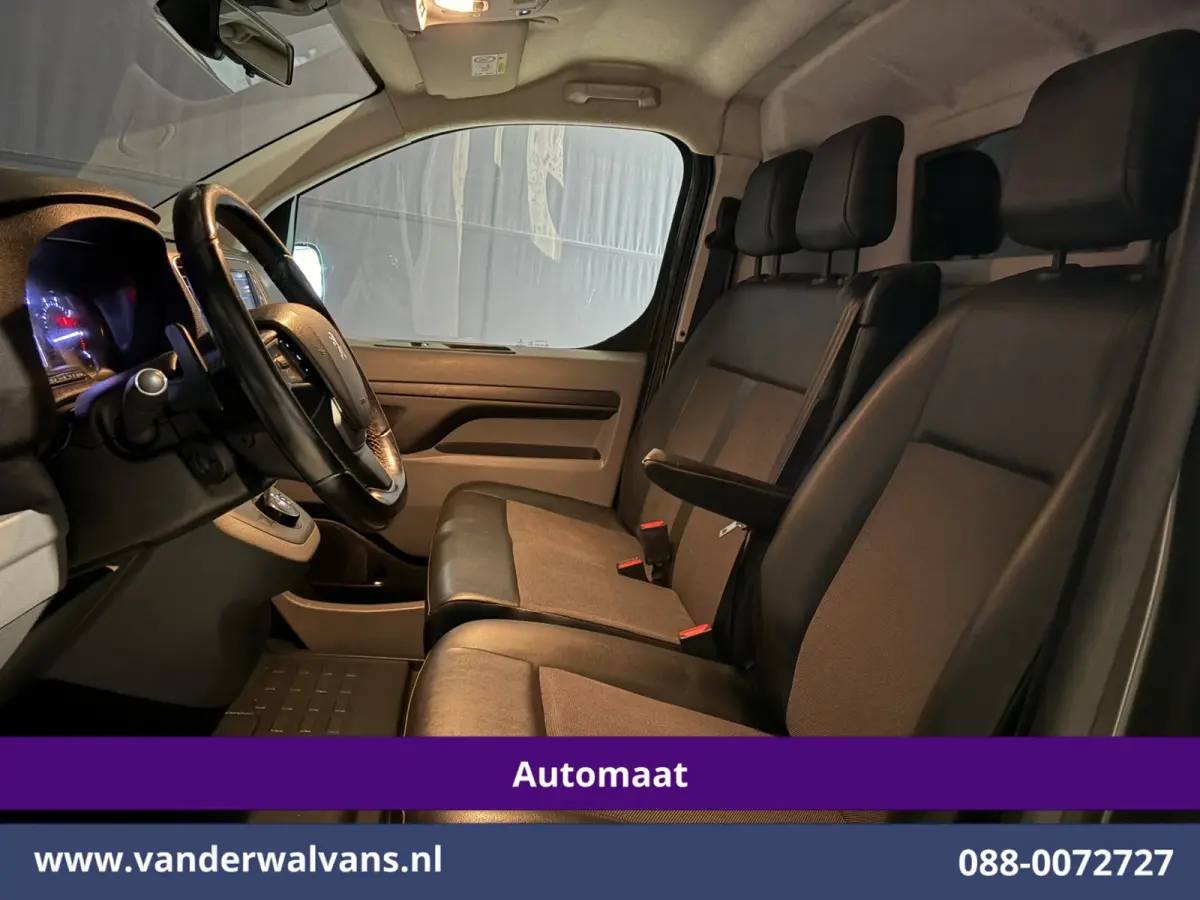 2.0 Blue HDI 122pk Automaat L2H1 | Airco | Cruisecontrol | Camera | Parkeersensoren | LMV Stoelverwarming, Apple Carplay, Android Auto, Sidebars, 3-Zits