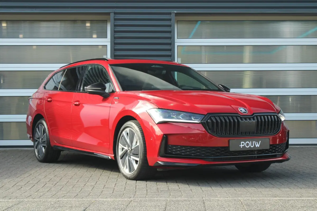 1.5 TSI 204pk PHEV Sportline Business | SoH 100% | Head-up | Adaptief Onderstel | Stoelventilatie/ Verwarming | Voorstoelen Elektrisch | Keyless Entry