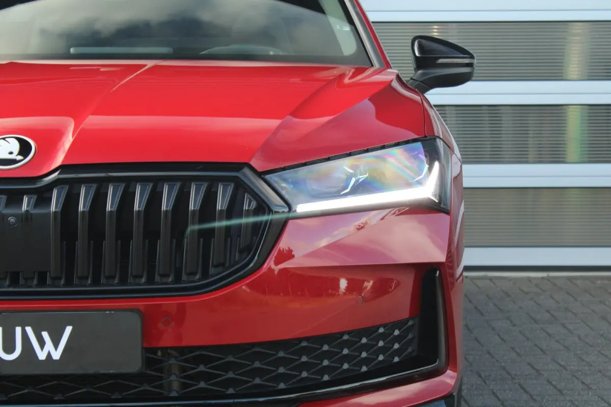 1.5 TSI 204pk PHEV Sportline Business | SoH 100% | Head-up | Adaptief Onderstel | Stoelventilatie/ Verwarming | Voorstoelen Elektrisch | Keyless Entry