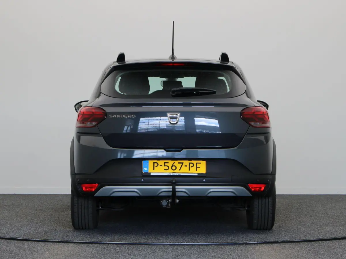 TCe 100pk Bi-Fuel Expression | 1e Eigenaar | Climate control | Trekhaak | Navigatie | Dealer onderhouden |