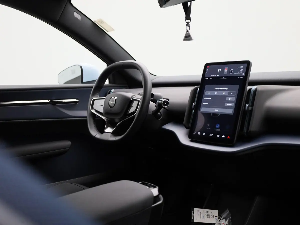 Single Motor Extended Range Core | SOH 96,8% | ACHTERUITRIJCAMERA | APPLE CARPLAY - ANDROID AUTO | ADAPTIVE CRUISE CONTROL | GOOGLE NAVIGATIE | CLIMATE CONTROL |