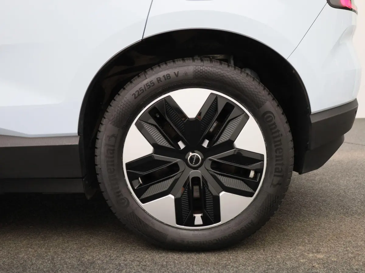 Single Motor Extended Range Core | SOH 96,8% | ACHTERUITRIJCAMERA | APPLE CARPLAY - ANDROID AUTO | ADAPTIVE CRUISE CONTROL | GOOGLE NAVIGATIE | CLIMATE CONTROL |