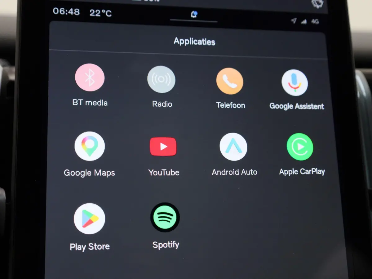 Single Motor Extended Range Core | SOH 96,8% | ACHTERUITRIJCAMERA | APPLE CARPLAY - ANDROID AUTO | ADAPTIVE CRUISE CONTROL | GOOGLE NAVIGATIE | CLIMATE CONTROL |