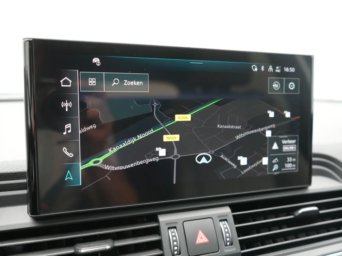 55 TFSI e S Line PHEV 367pk Dealer O.H. | Trekhaak Af Fabriek | 360 Camera | Alcantara Sportstoelen Verwarmd | Cruise Control | Keyless | Sfeerverlichting | Virtual | Navigatie | DAB | 20"L.