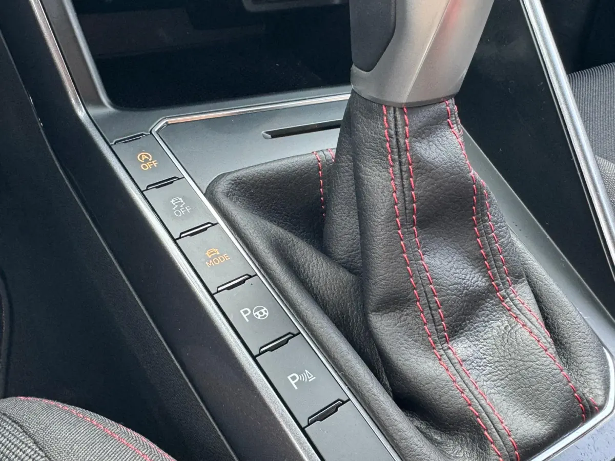2.0 TSI GTI TSI 210PK DSG GTI-SPORT CARPLAY/LED/IQ-LIGHT
