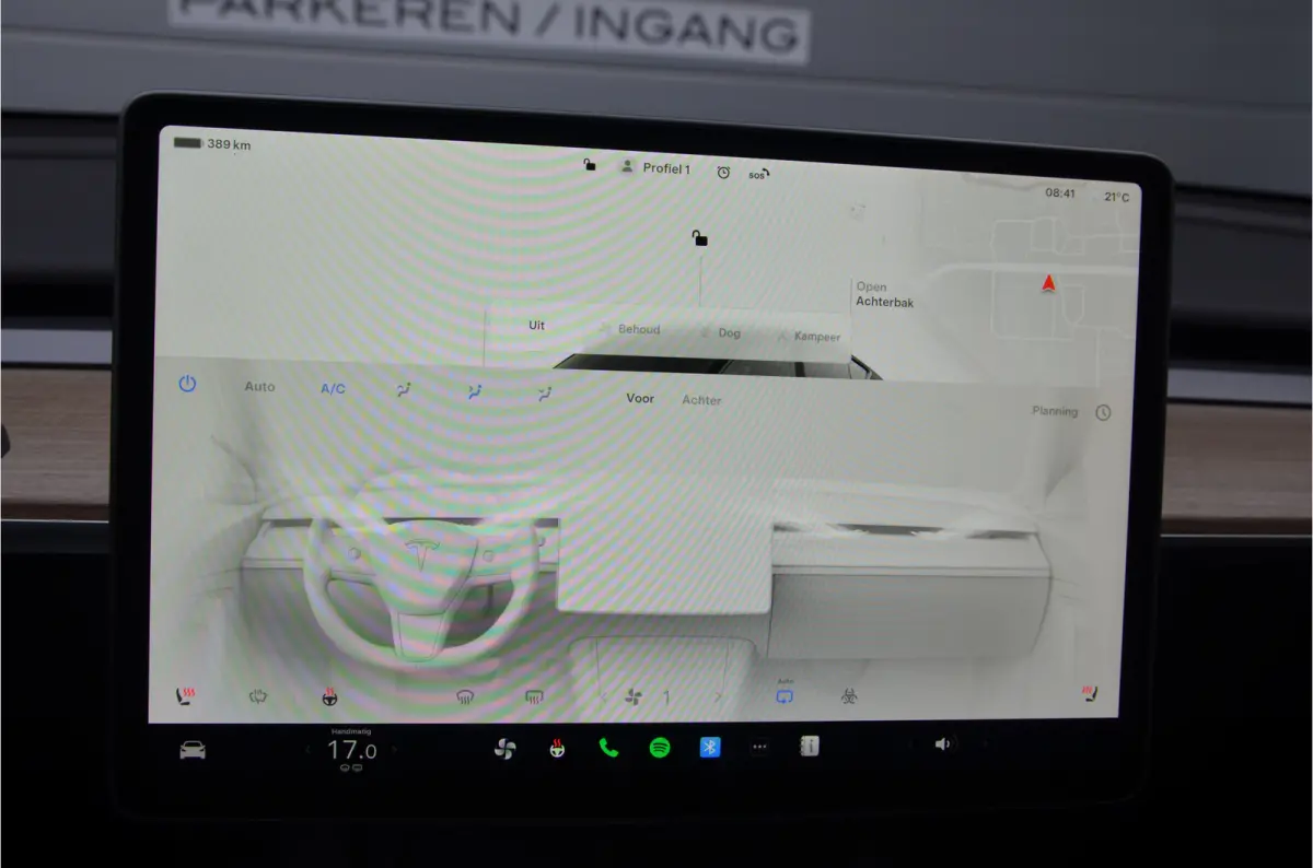 RWD 58 kWh AutoPilot4.0, FSD 99,- p/mnd
