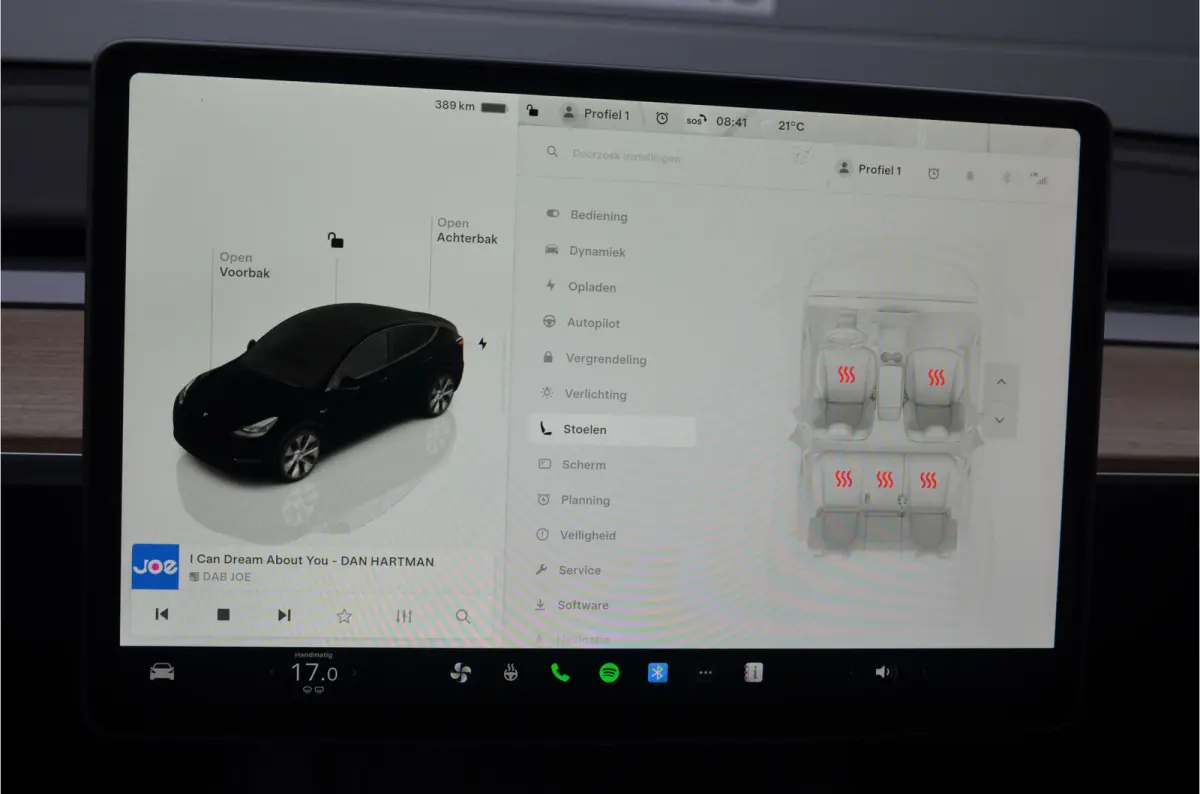 RWD 58 kWh AutoPilot4.0, FSD 99,- p/mnd