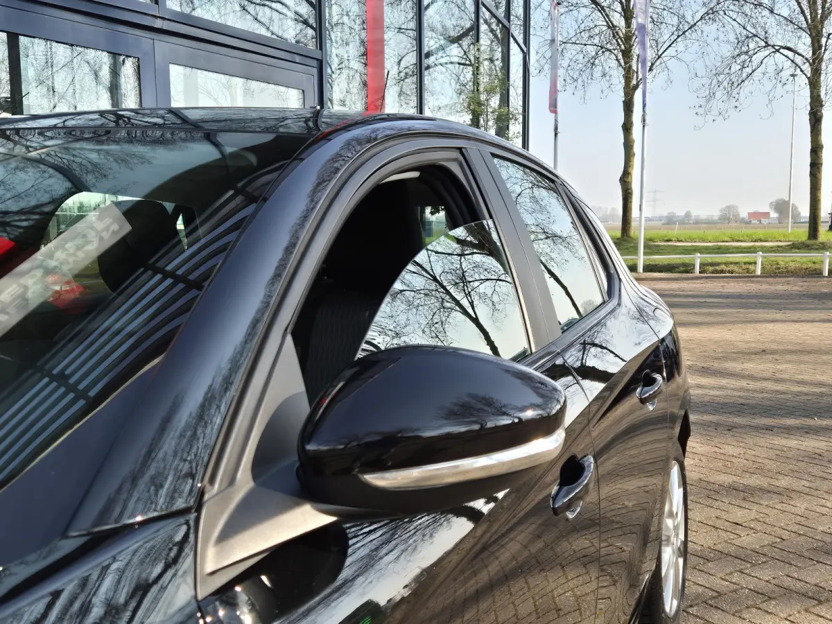 1.2 Edition | Airco | Navigatie | Licht metalen velgen | Cruise Control | Electr. ramen voor