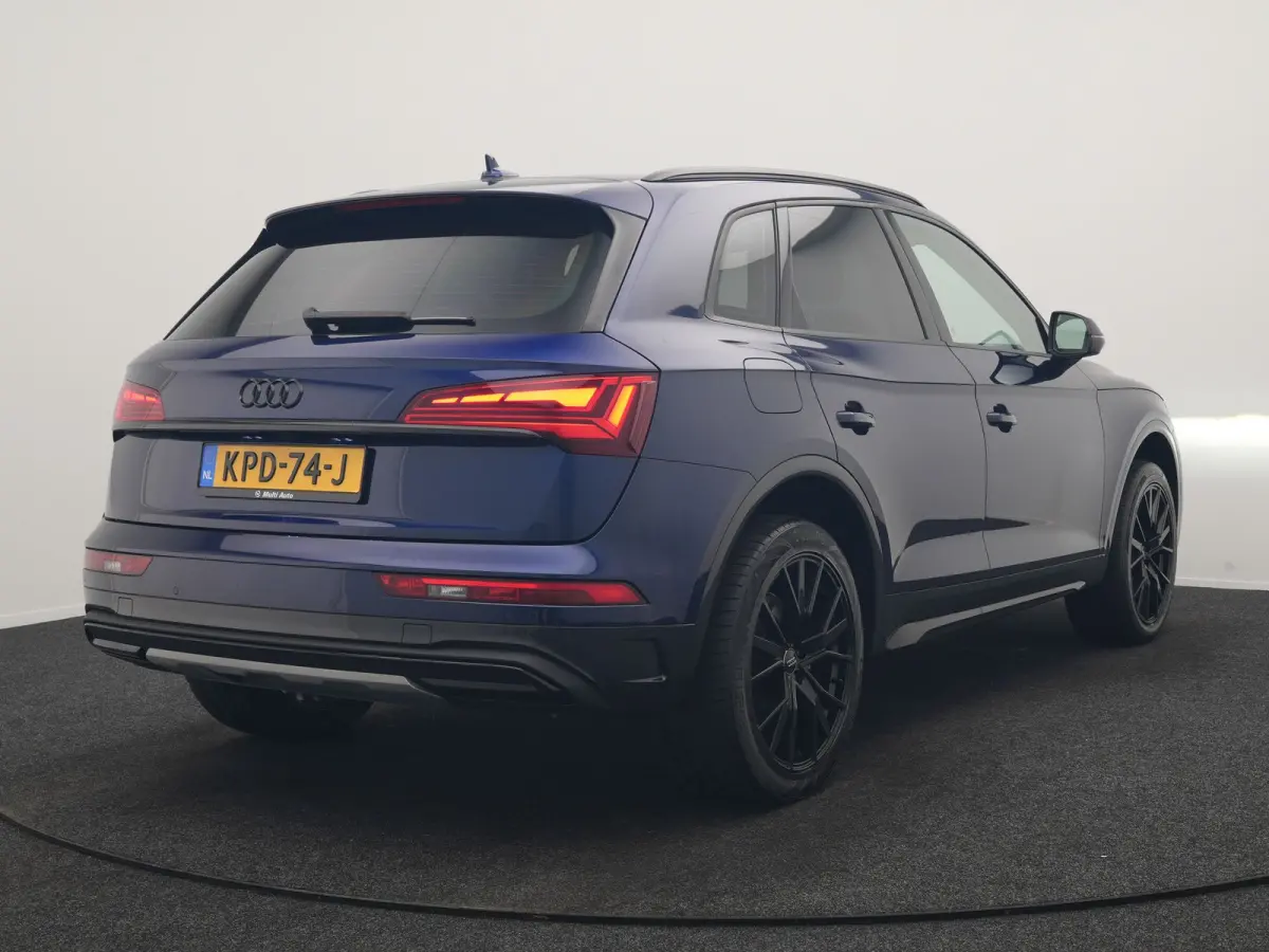 50 TFSI e quattro Advanced edition PHEV 300pk Dealer O.H | Adaptive Cruise | Camera | BLIS | Apple Carplay | Alcantara Sportstoelen Verwarmd | Sfeerverlichting | Navigatie | Virtual | DAB | 