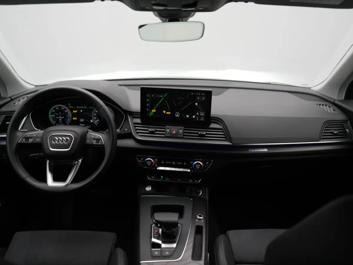 50 TFSI e quattro Advanced edition PHEV 300pk Dealer O.H | Adaptive Cruise | Camera | BLIS | Apple Carplay | Alcantara Sportstoelen Verwarmd | Sfeerverlichting | Navigatie | Virtual | DAB | 