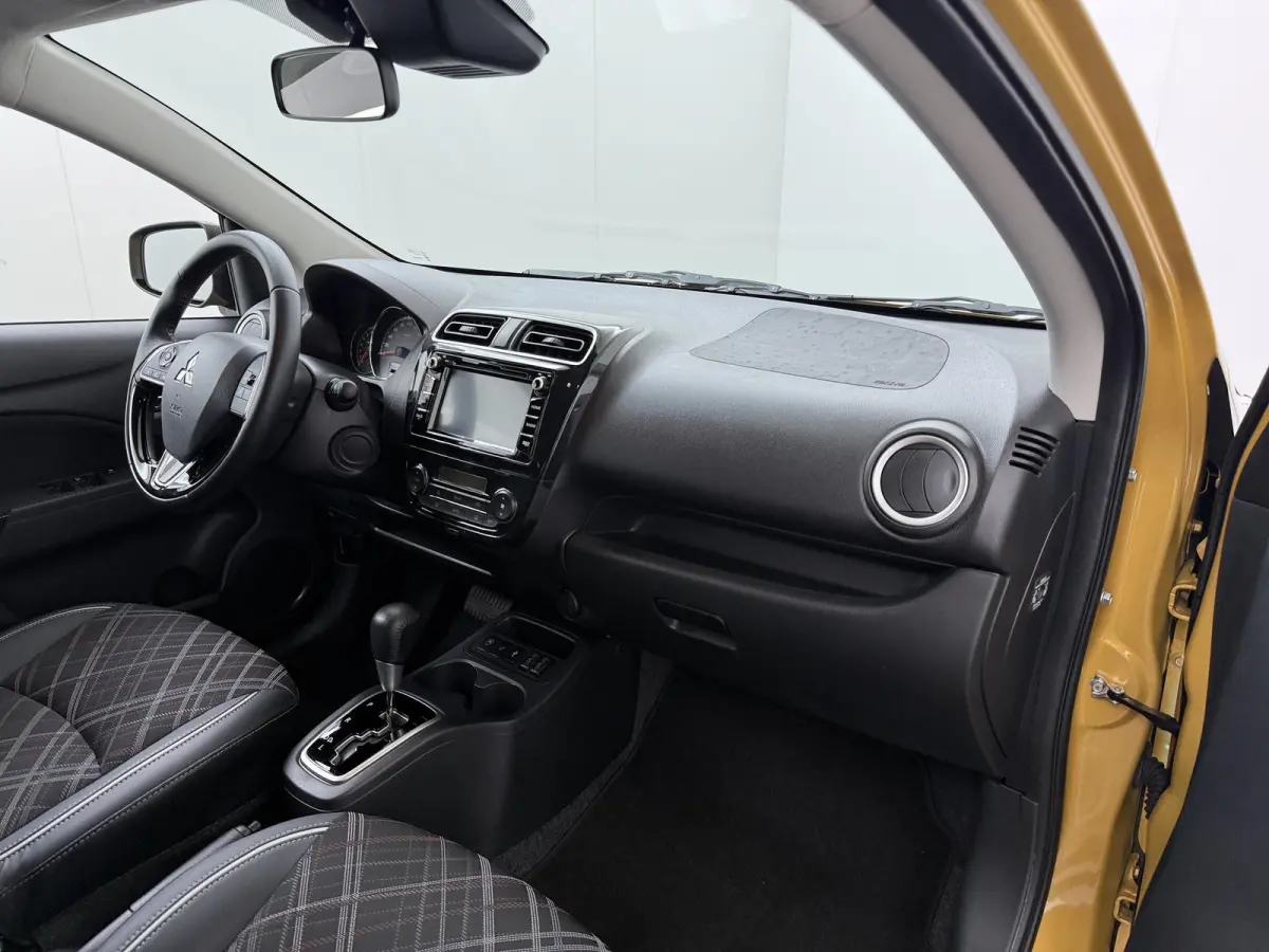 1.2 Instyle | AUTOMAAT | Climate Control | Navigatie |
