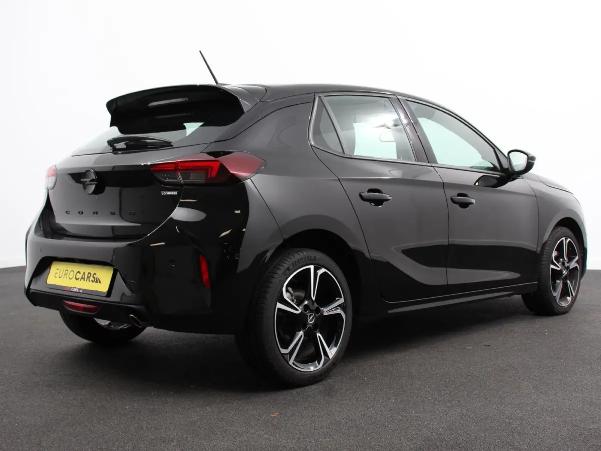1.2 Turbo 110pk Hybrid Automaat GS DEMO! Navigatie Airco Cruise control Parkeersensoren Apple Carplay/ Android Auto Camera Lichtmetalen velgen LED
