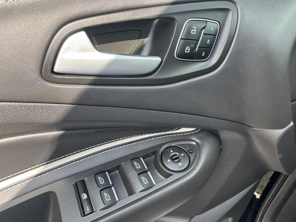 1.5 EcoBoost Vignale | Adaptieve Cruise Controle | Winter Pack | Lederenbekleding