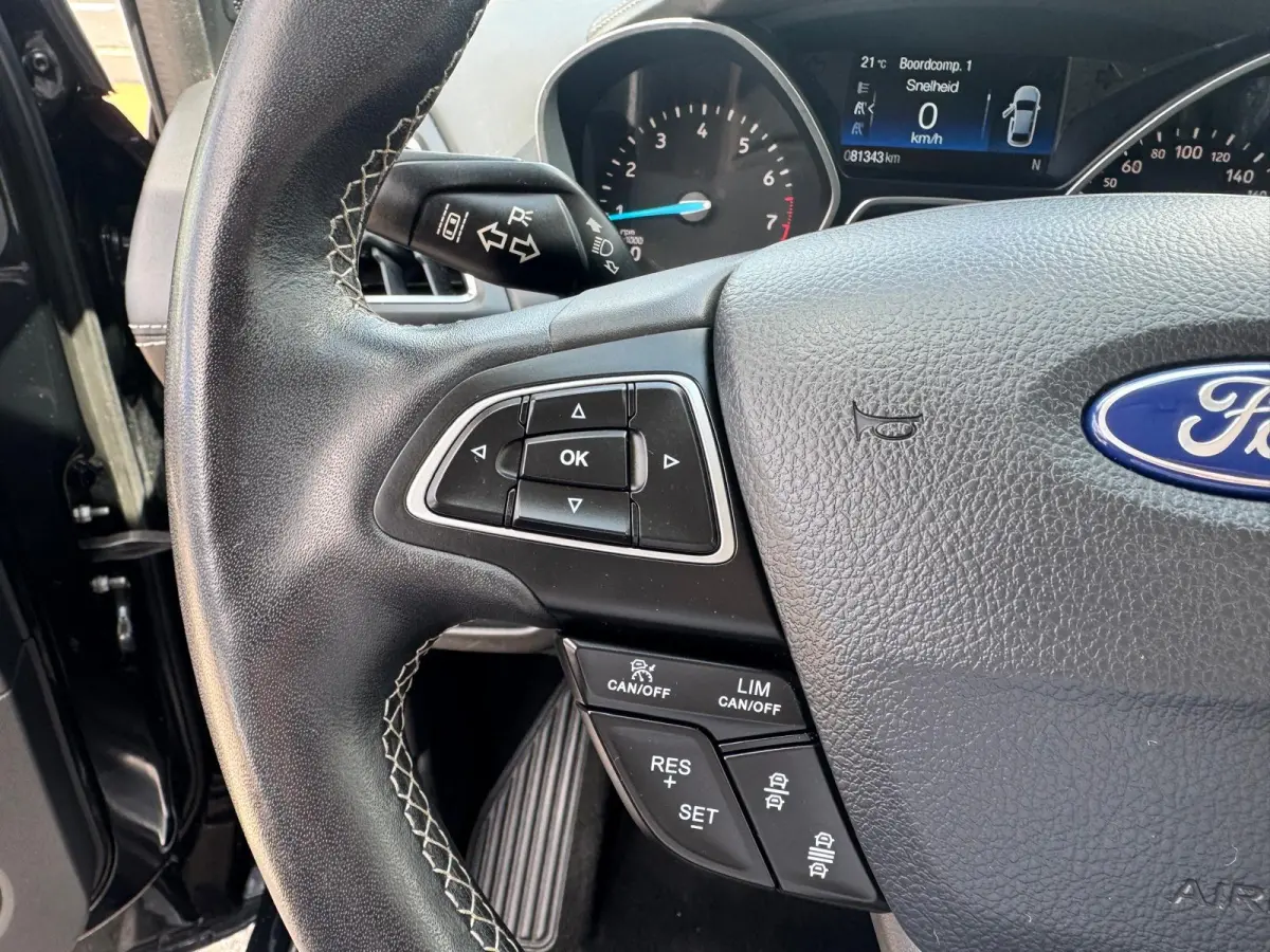 1.5 EcoBoost Vignale | Adaptieve Cruise Controle | Winter Pack | Lederenbekleding