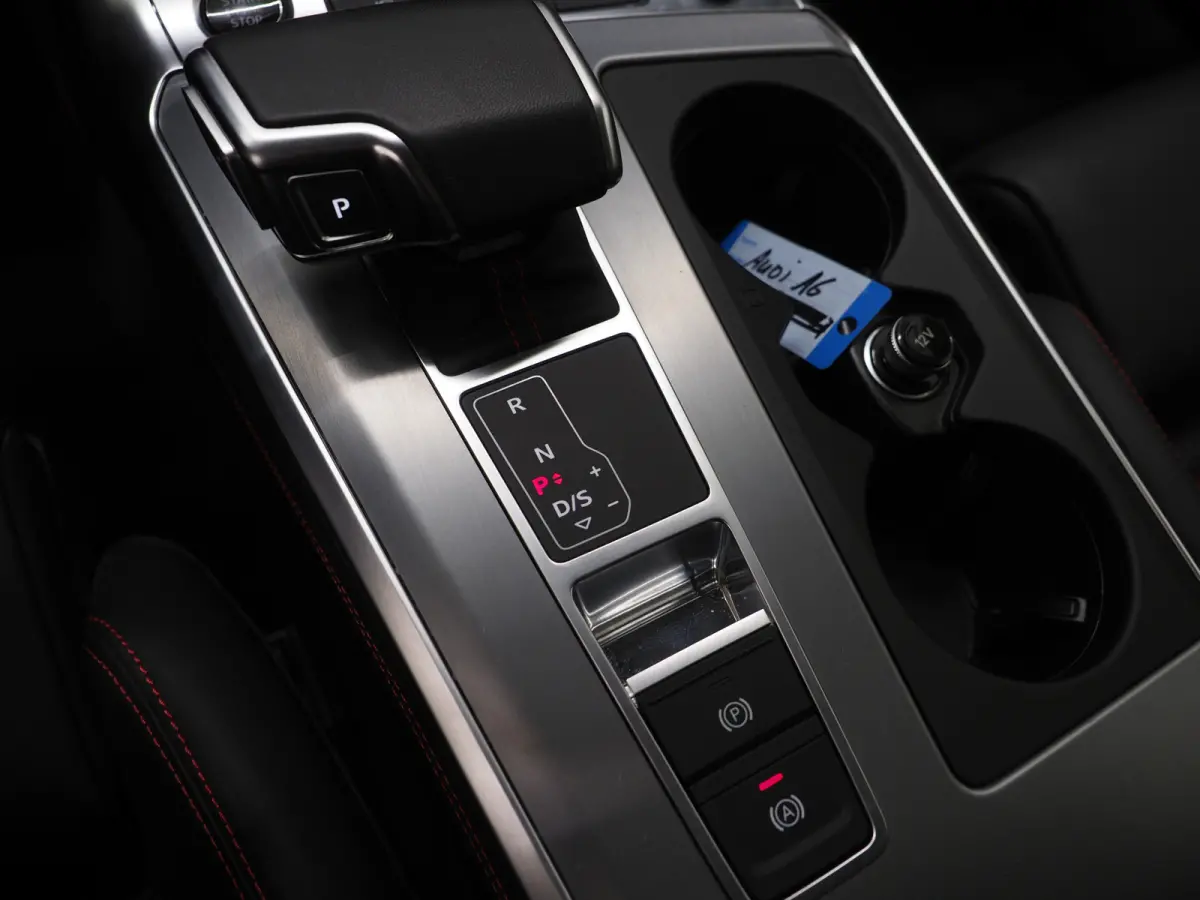 55 TFSI e quattro Competition Facelift | RS Sportstoelen | HUD | 360 | B&O Audio | Memory | Keyless | Adaptive Cruise | Carplay