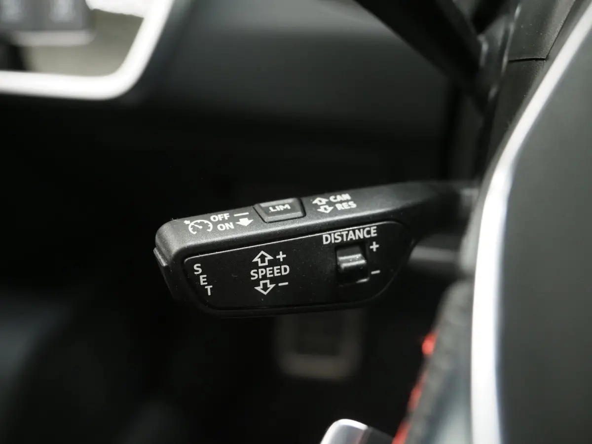 55 TFSI e quattro Competition Facelift | RS Sportstoelen | HUD | 360 | B&O Audio | Memory | Keyless | Adaptive Cruise | Carplay