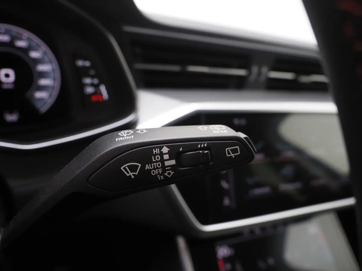 55 TFSI e quattro Competition Facelift | RS Sportstoelen | HUD | 360 | B&O Audio | Memory | Keyless | Adaptive Cruise | Carplay