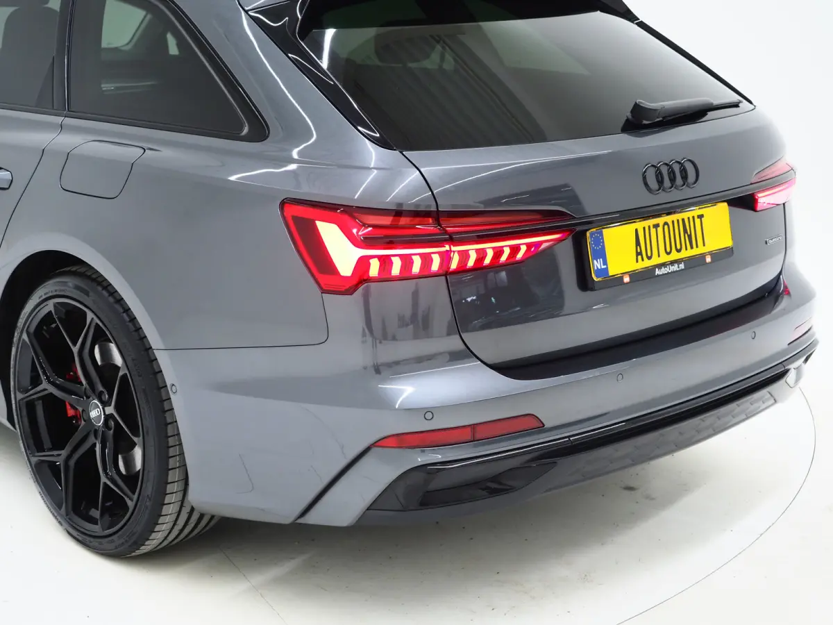 55 TFSI e quattro Competition Facelift | RS Sportstoelen | HUD | 360 | B&O Audio | Memory | Keyless | Adaptive Cruise | Carplay