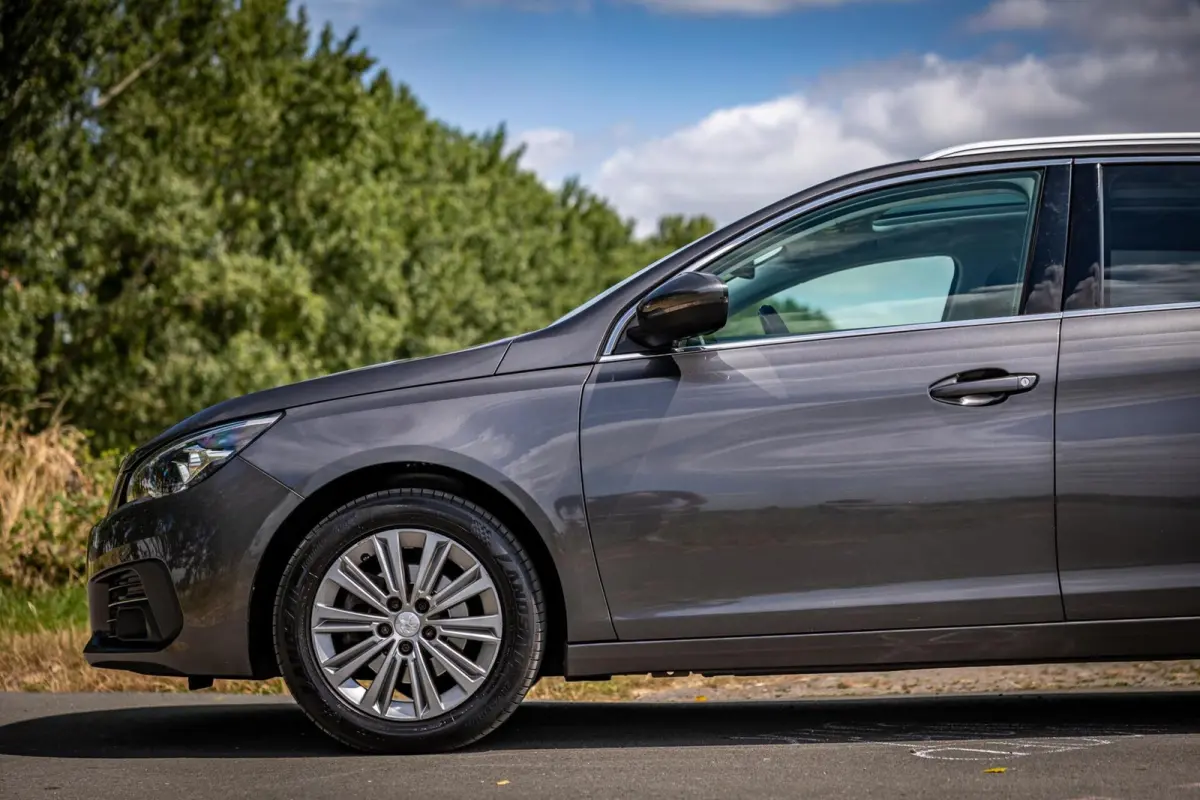 1.2 PureTech Blue Lease Allure | Pano | DB vv
