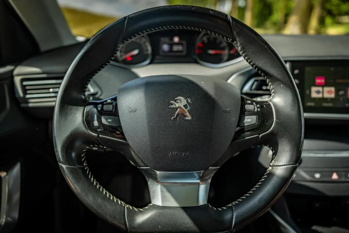 1.2 PureTech Blue Lease Allure | Pano | DB vv