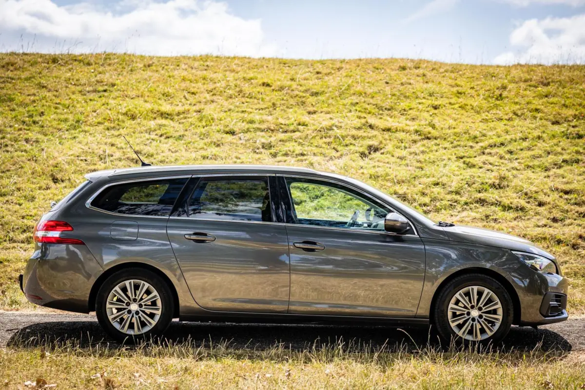 1.2 PureTech Blue Lease Allure | Pano | DB vv