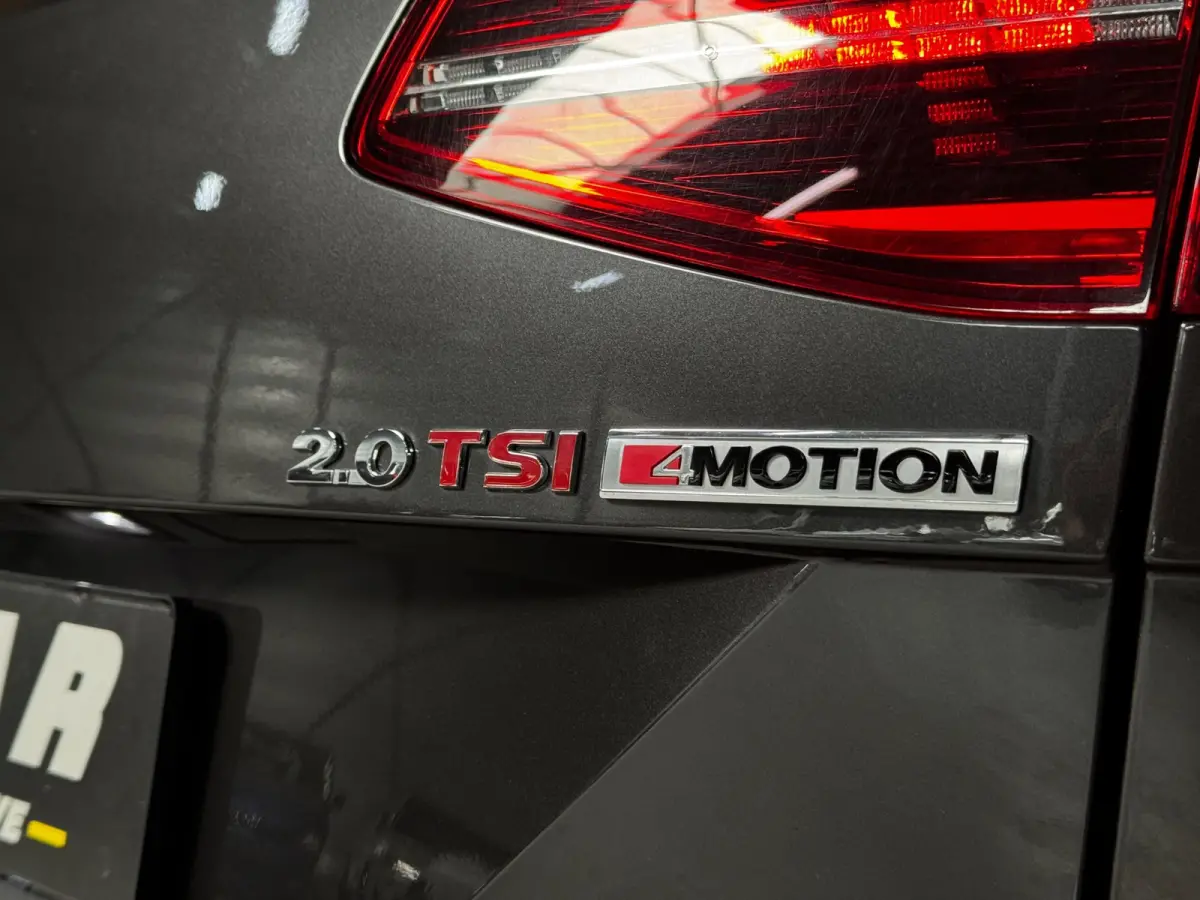 2.0 TSI 4Motion Highline 280 PK UNIEK IN NL PANO|AMBIENT|CAMERA|ACC|STANDKACHEL|FULL LED|LEDER|18 INCH