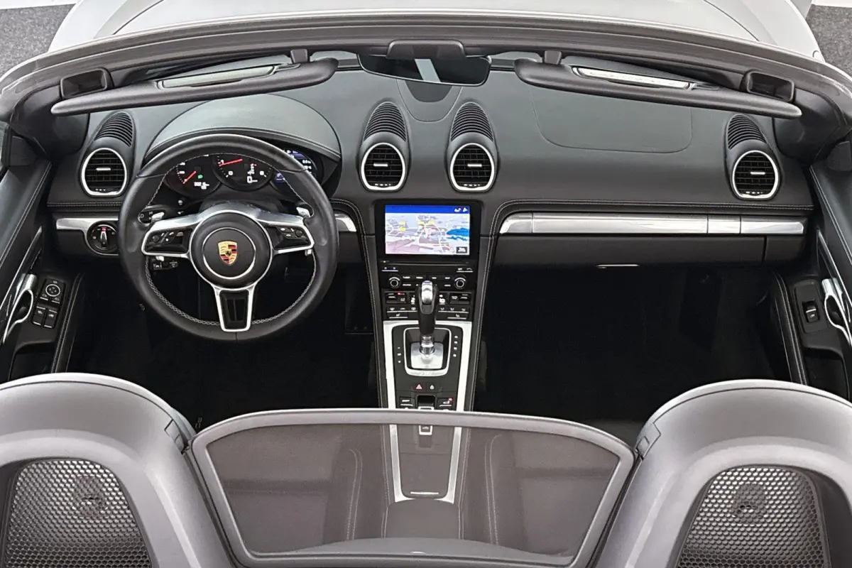 2.0 NL Auto 1e Eigenaar BOSE Sportuitlaat Leder