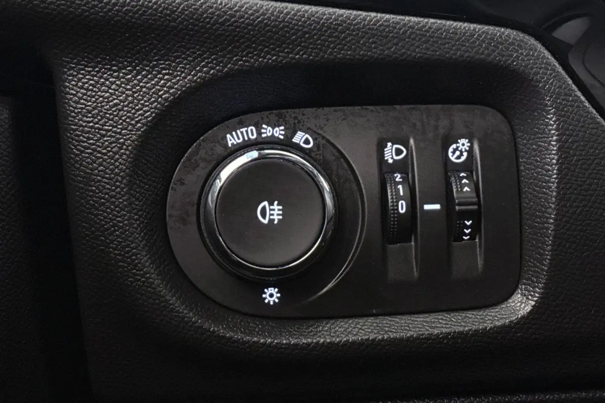 1.2 Turbo Hybrid GS Navigatie Keyless Climate Control
