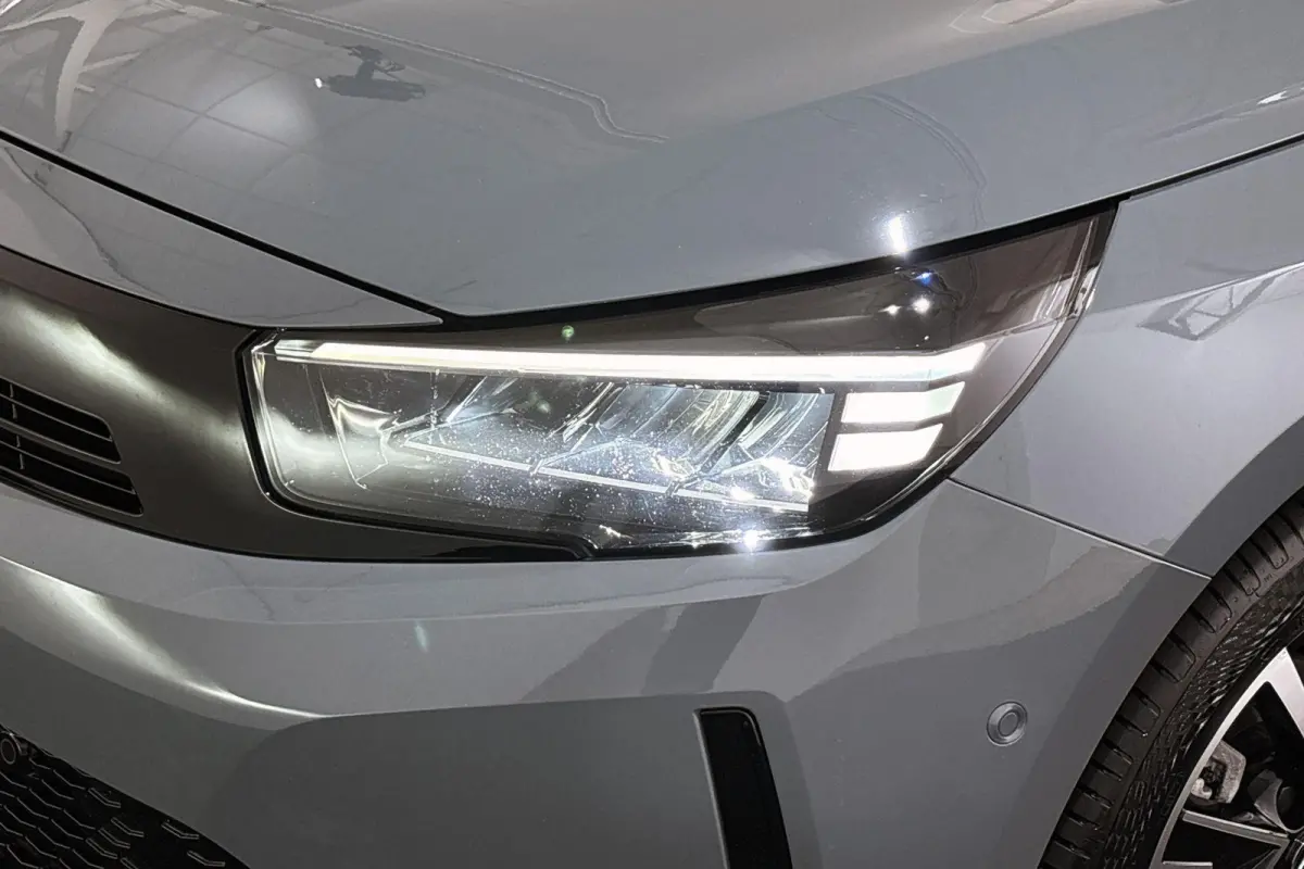 1.2 Turbo Hybrid GS Navigatie Keyless Climate Control