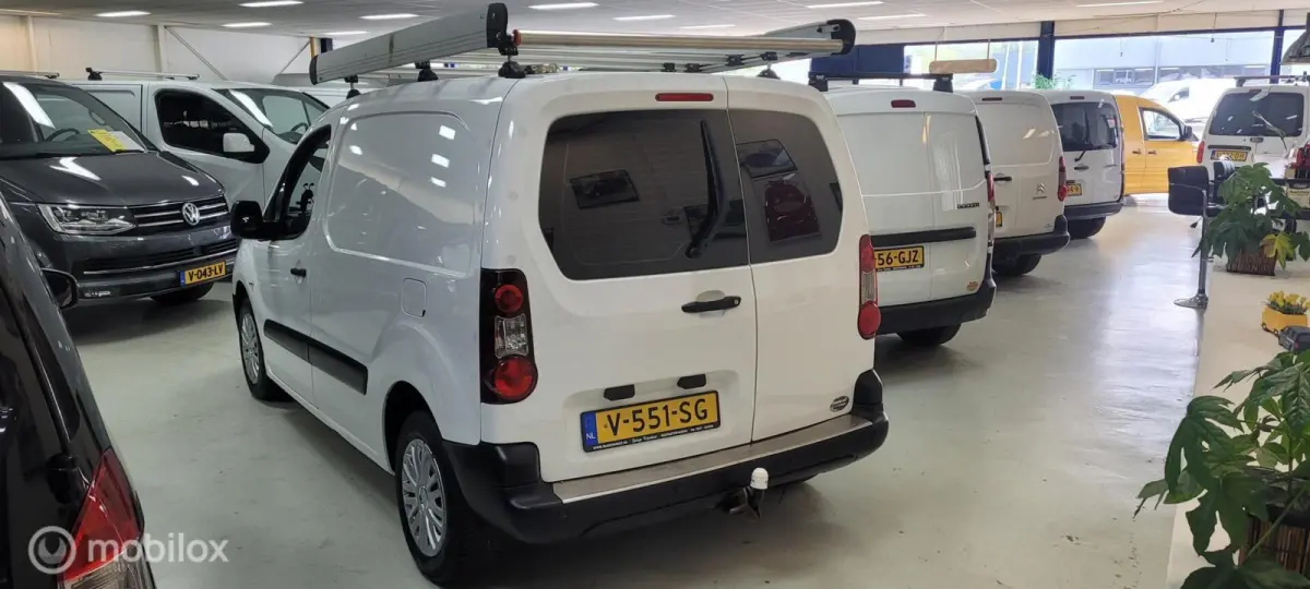 bestel met 80.000 km 1.6 HDI met 80.000 km