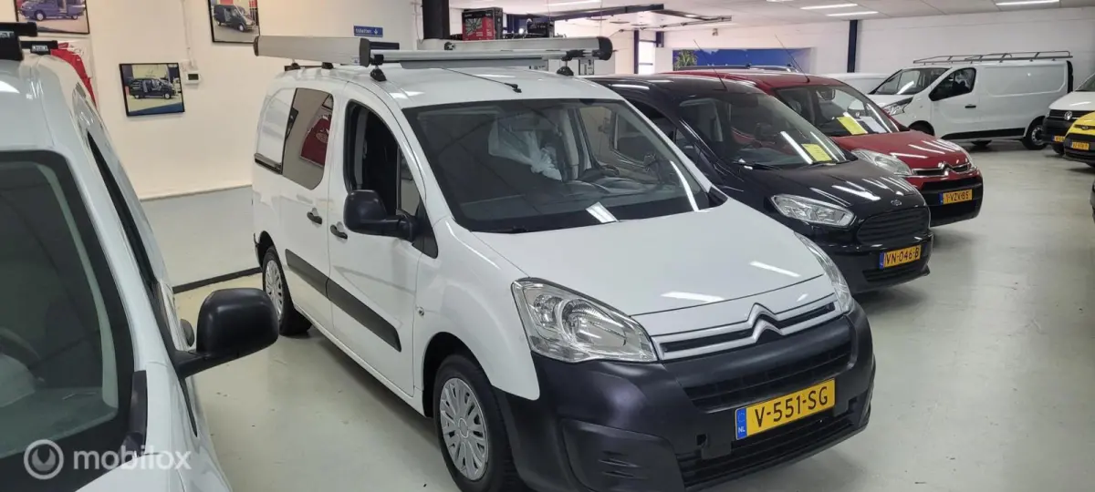bestel met 80.000 km 1.6 HDI met 80.000 km