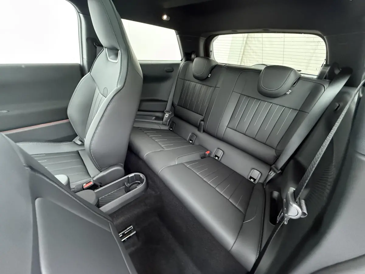 Cooper E JCW trim | SoH 100% | Pakket L | Harman Kardon | SOH 100% | Panoramadak | Stuur & stoelverwarming |