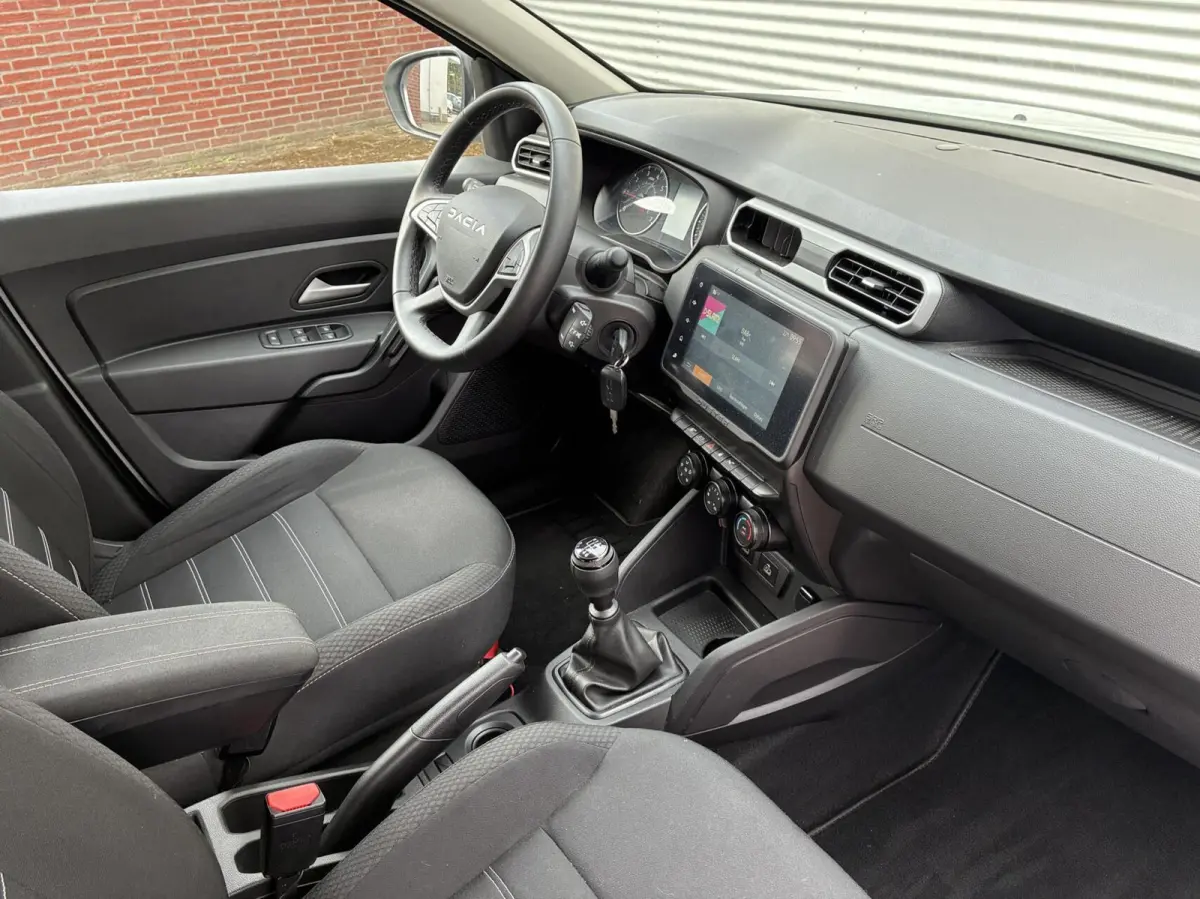 1.0 TCe 100 ECO-G Essential Apple Carplay