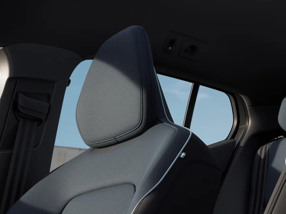 P5 Long Range Plus Europa 69 kWh | Apple Carplay/Android Auto|telefoonintegratie premium | Draadloze telefoonlader | Elektrisch bedienbare achterklep