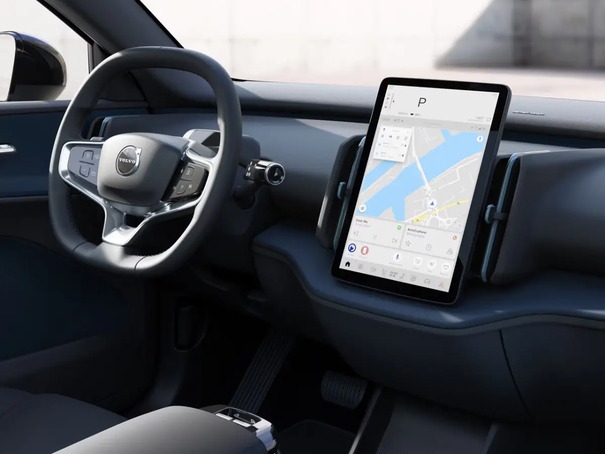 P5 Long Range Plus Europa 69 kWh | Apple Carplay/Android Auto|telefoonintegratie premium | Draadloze telefoonlader | Elektrisch bedienbare achterklep