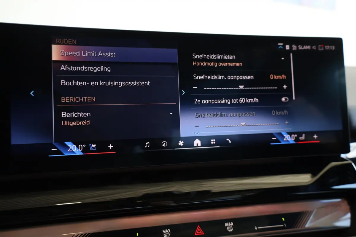 530e | M Sportpakket Pro | Panoramadak | Driving Assistant Plus | Stoelverwarming | Stoelventilatie | Trekhaak