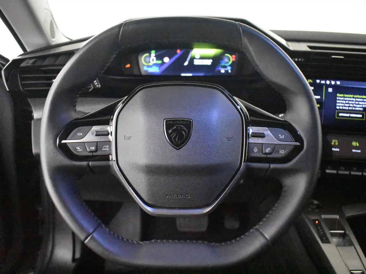 Allure EV 54 kWh | 1e eigenaar | Apple carplay | Achteruitrijcamera | Keyless | Navigatie | SToel/stuurverw | Cruise control adapt | Climate control | LED |DAB | 18"LMV