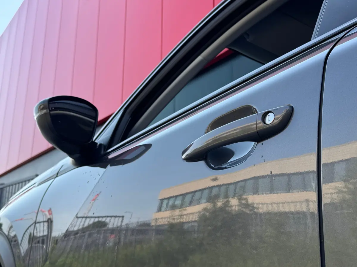 1.2 PureTech Active Pack | Achteruitrij Camera | Navigatie | Cruise Control | Elektrische Ramen Voor- en Achter