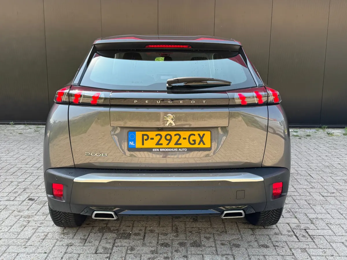 1.2 PureTech Active Pack | Achteruitrij Camera | Navigatie | Cruise Control | Elektrische Ramen Voor- en Achter