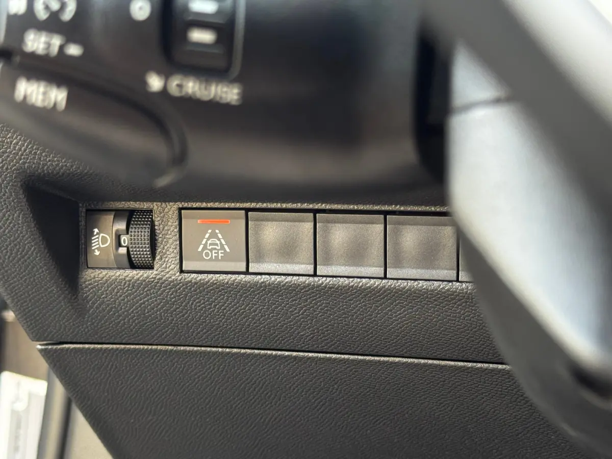 1.2 PureTech Active Pack | Achteruitrij Camera | Navigatie | Cruise Control | Elektrische Ramen Voor- en Achter