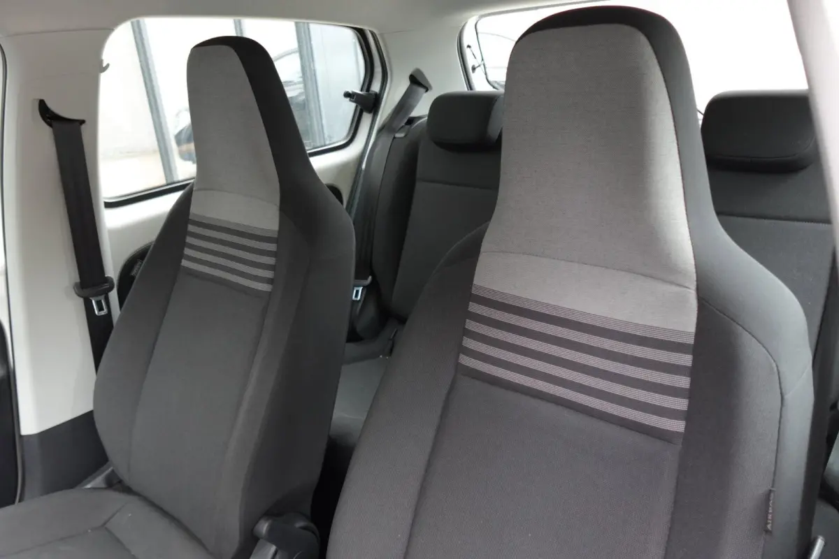 Up! 1.0 BMT move up! AIRCO BLUETOOTH